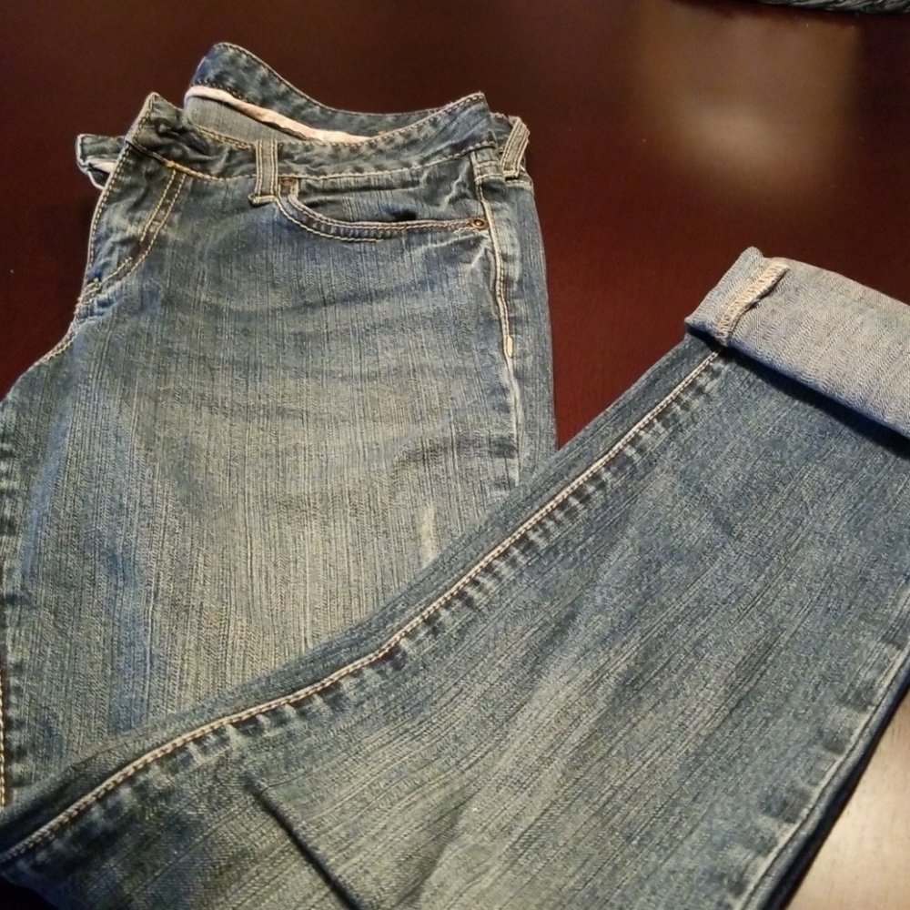 Cropped Jean's